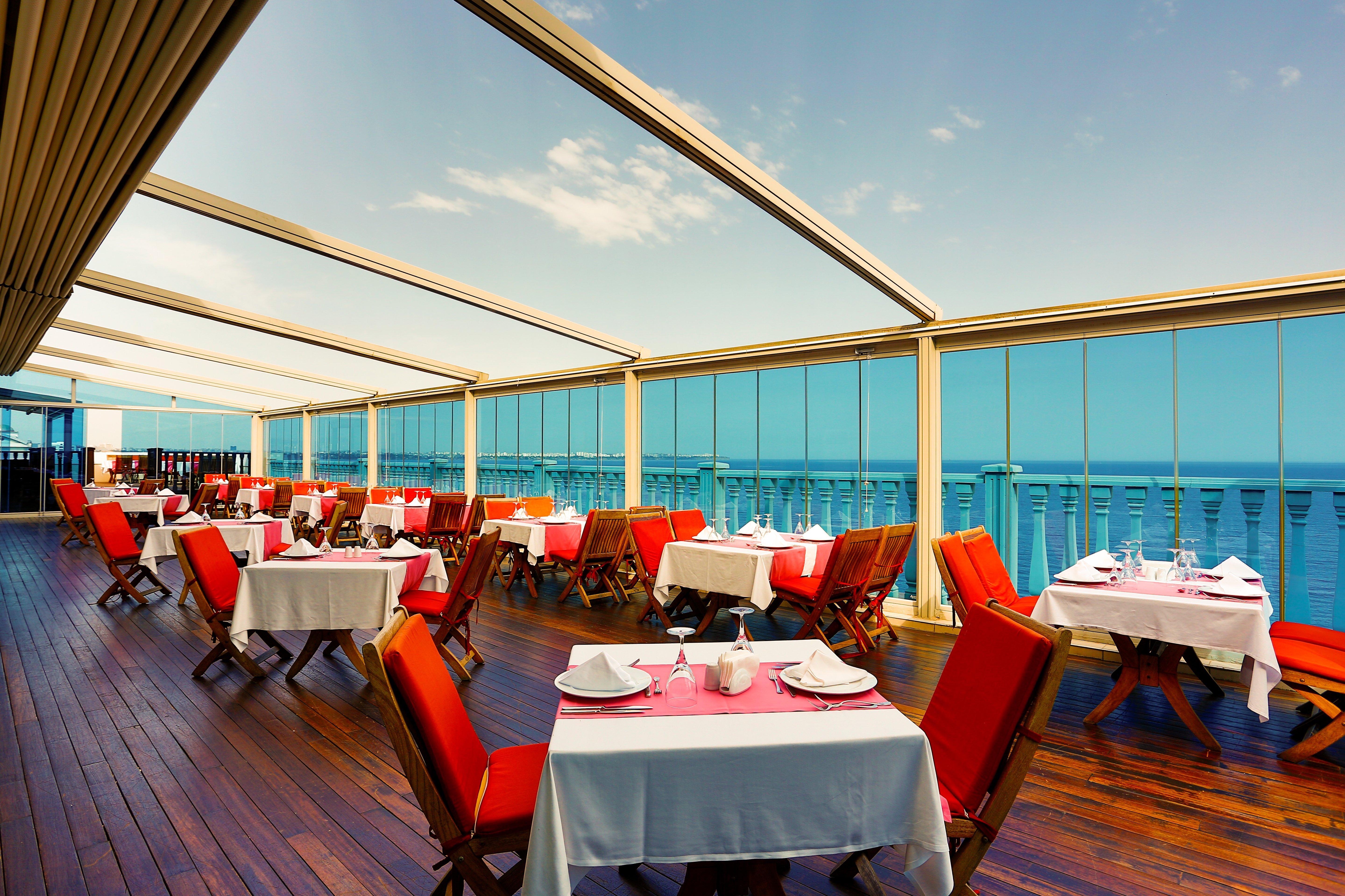 Hotel Crowne Plaza Antalya By Ihg Zewnętrze zdjęcie The Sky Bar