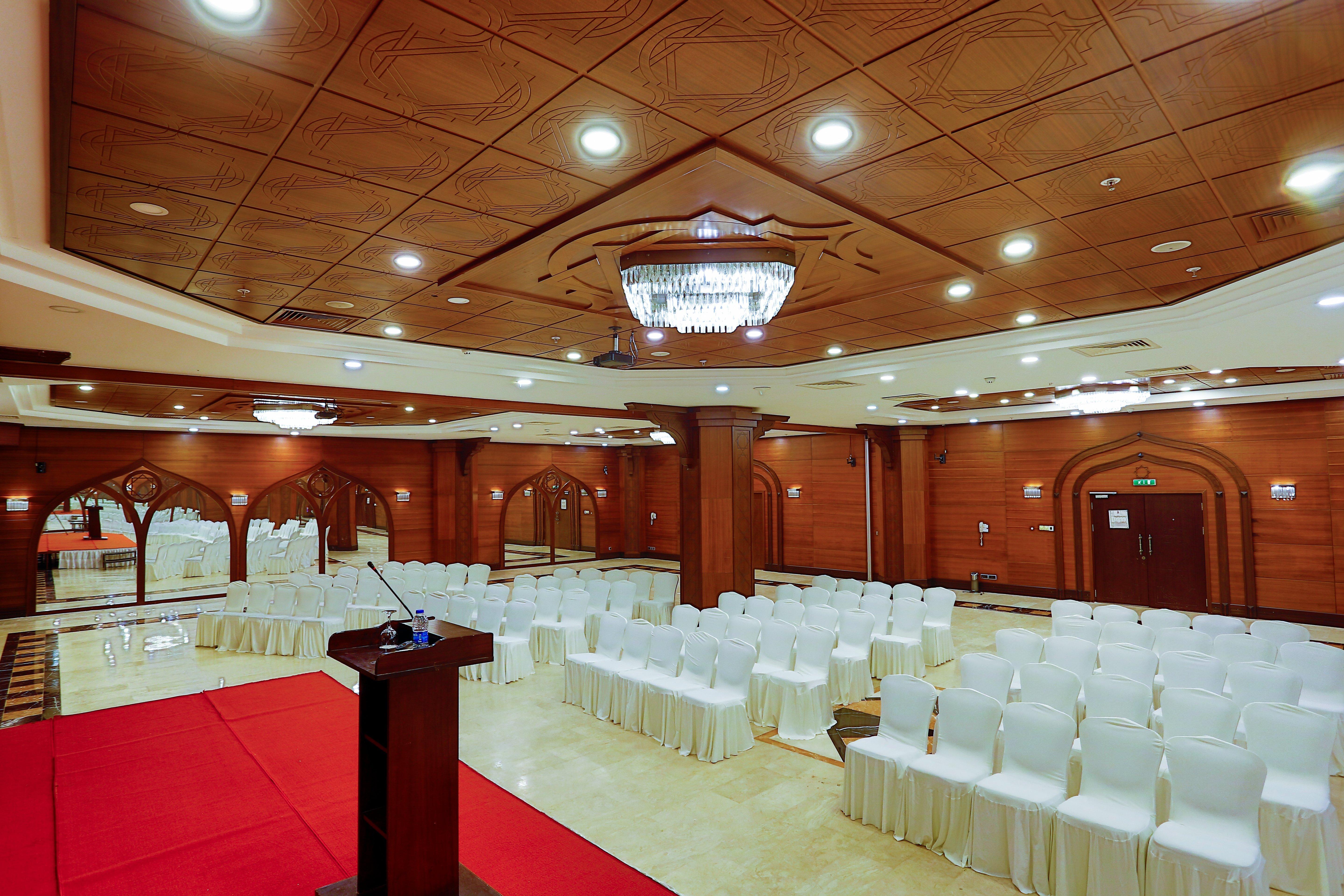 Hotel Crowne Plaza Antalya By Ihg Zewnętrze zdjęcie The main conference hall